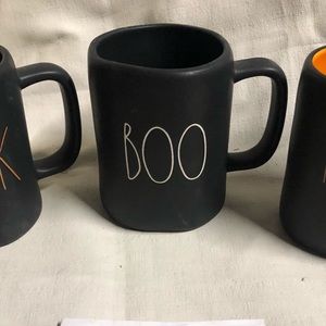 Rae Dunn boo mug